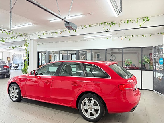 Audi A4 6 of 26