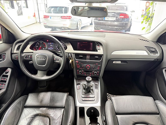 Audi A4 15 of 26