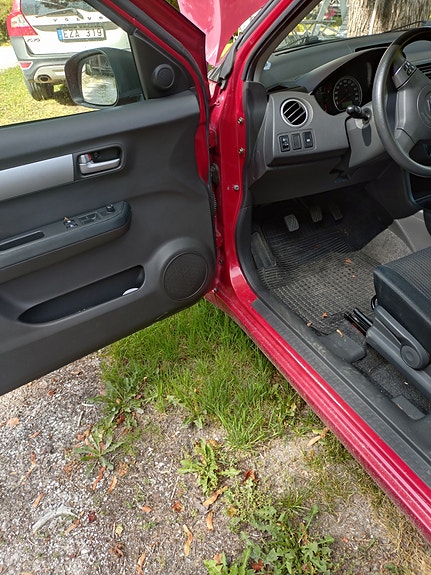 Suzuki Swift 9 of 12
