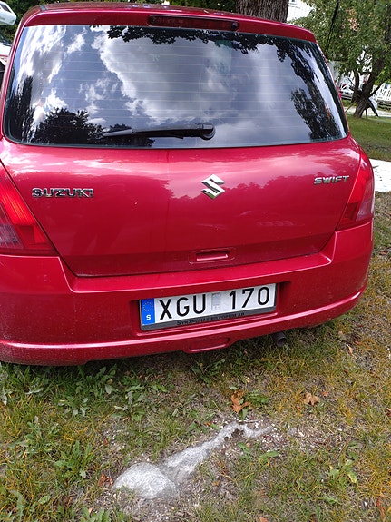 Suzuki Swift 4 of 12