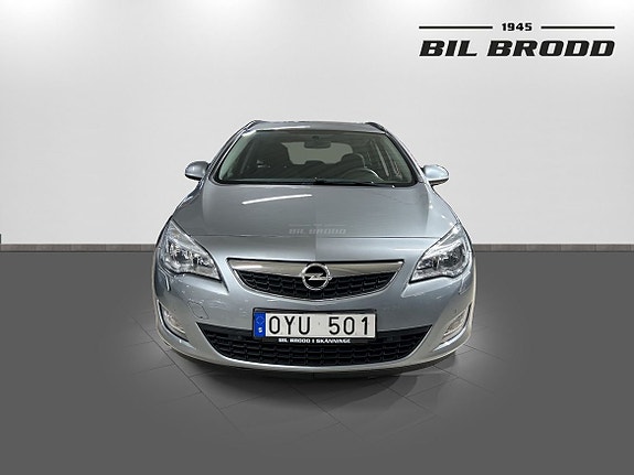 Opel Astra 2 of 14