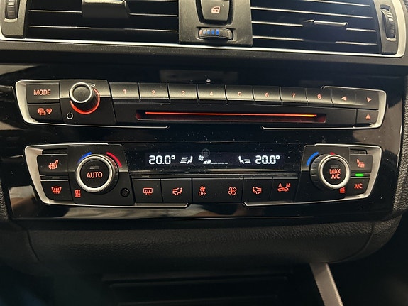 BMW 118i 20 of 21