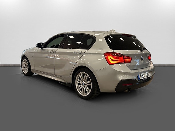 BMW 118i 6 of 21