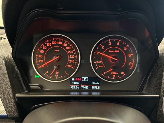 BMW 118i 14 of 21