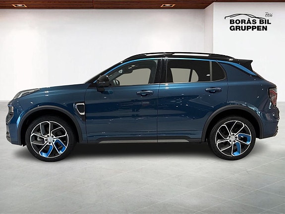 Lynk & Co 01 3 of 18