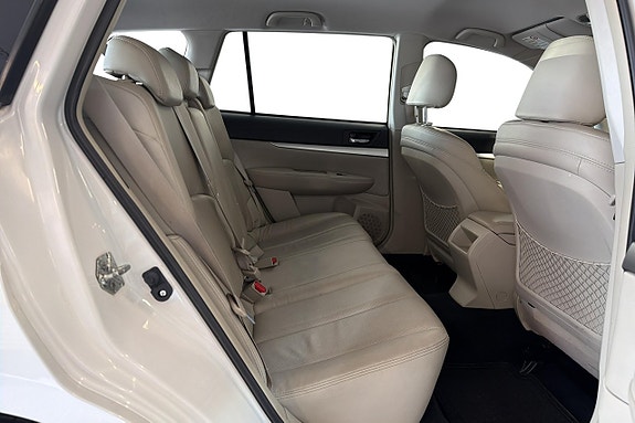 Subaru Outback 19 of 20