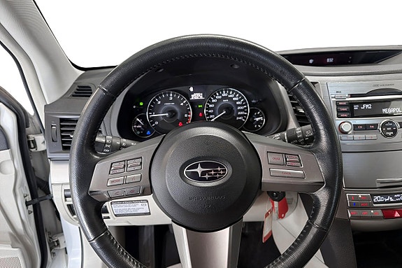 Subaru Outback 12 of 20