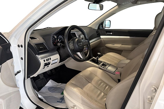 Subaru Outback 10 of 20