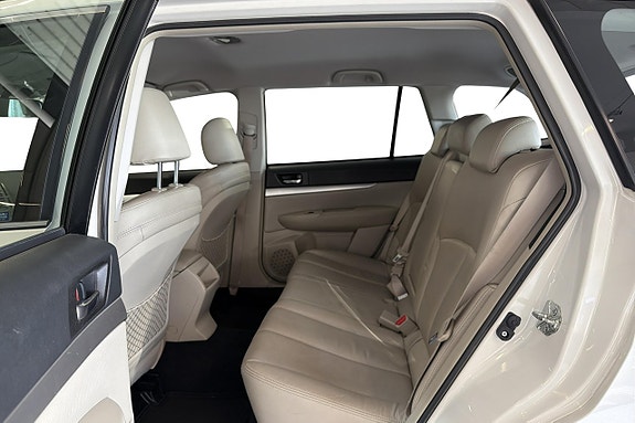Subaru Outback 20 of 20
