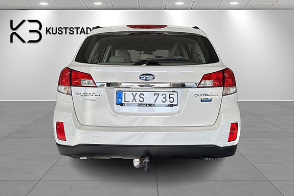 Subaru Outback 4 of 20