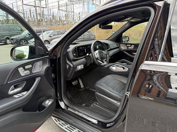 Mercedes-Benz GLS400 d 9 of 30