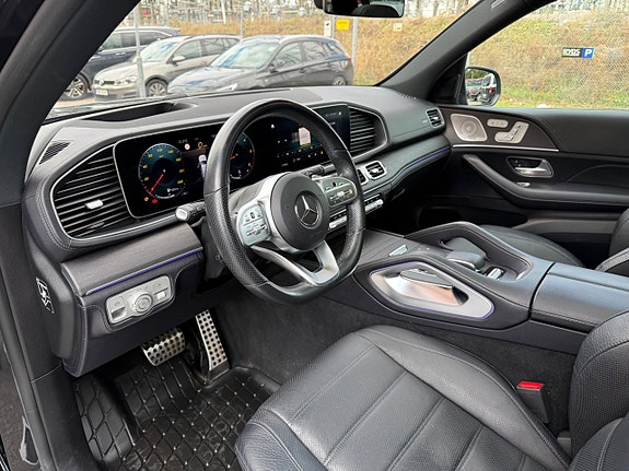 Mercedes-Benz GLS400 d 10 of 30