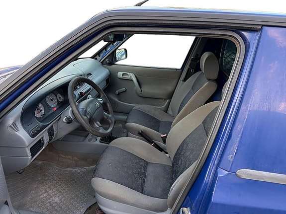 Skoda Pickup 12 of 18
