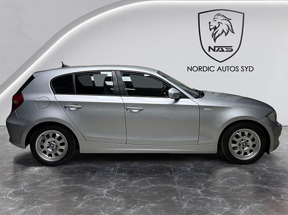 BMW 118d 7 of 16