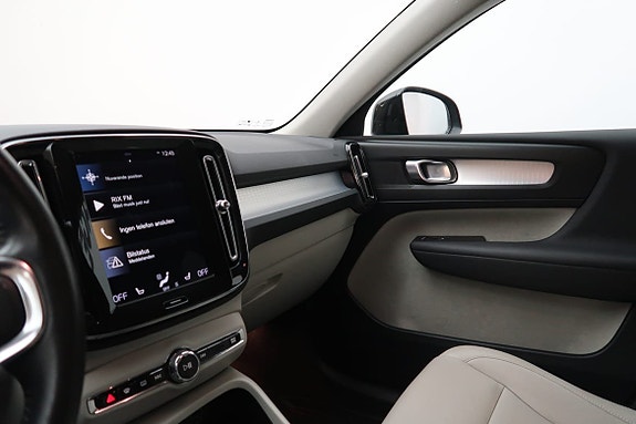 Volvo XC40 21 of 23