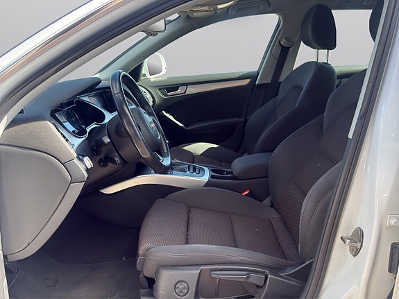 Audi A4 11 of 23