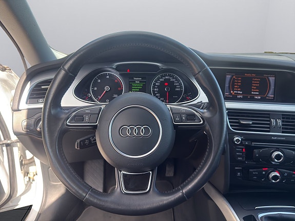 Audi A4 13 of 23