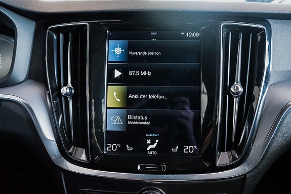 Volvo V60 11 of 27
