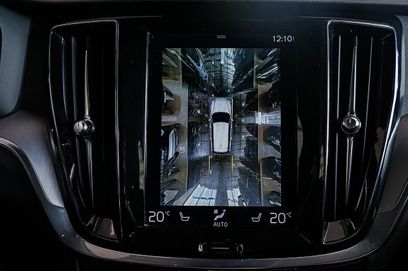 Volvo V60 16 of 27