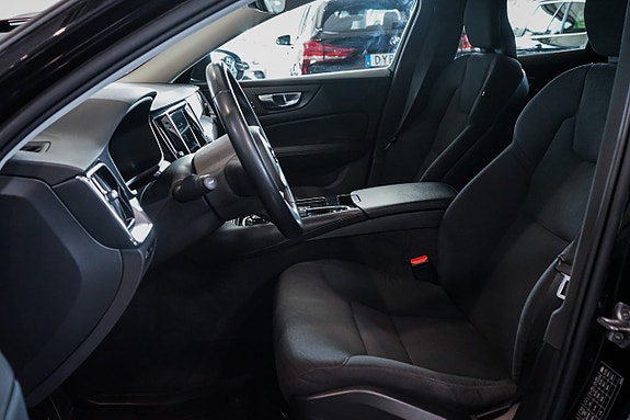 Volvo V60 20 of 27