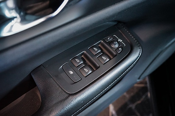 Volvo V60 19 of 27