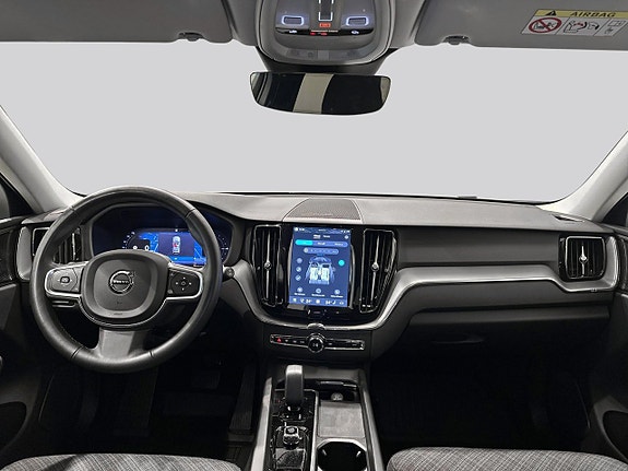 Volvo XC60 7 of 19