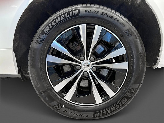 Volvo XC60 18 of 19