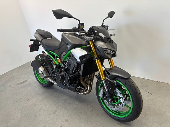 Kawasaki Z900 SE *Demo 67 mil* Räntefritt 36 mån 3 of 11