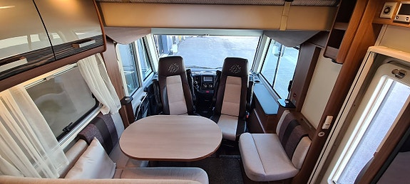 Knaus Sky I 700 PLUS " 7 of 17