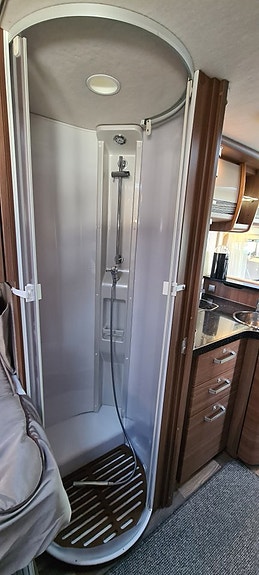 Knaus Sky I 700 PLUS " 9 of 17
