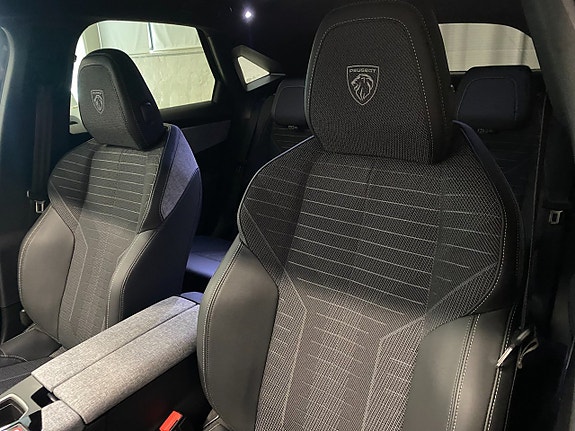 Peugeot 3008 9 of 21