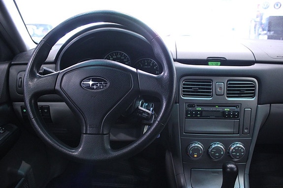 Subaru Forester 17 of 21