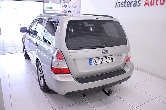 Subaru Forester 6 of 21