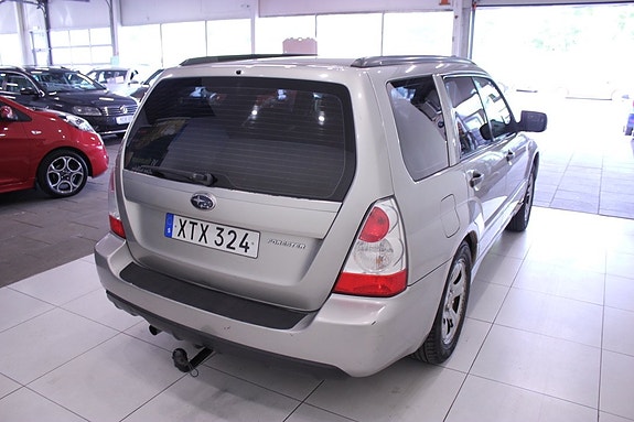 Subaru Forester 8 of 21