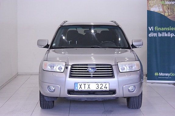 Subaru Forester 3 of 21