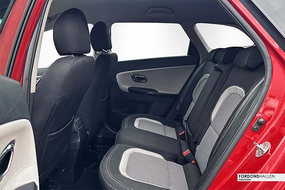 Kia Ceed 10 of 19