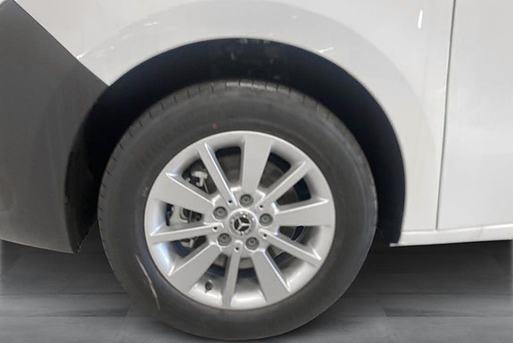 Mercedes-Benz eCitan 16 of 16