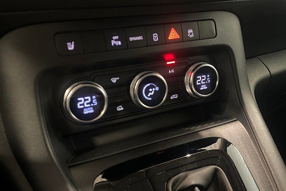 Mercedes-Benz eCitan 13 of 16