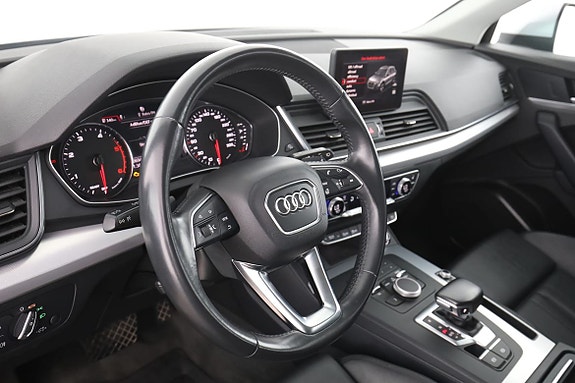 Audi Q5 12 of 30