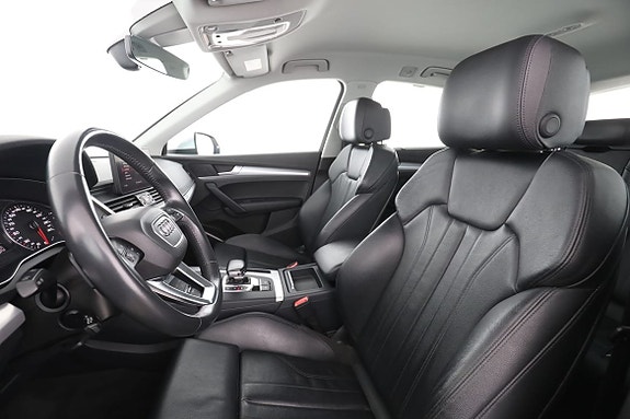 Audi Q5 11 of 30