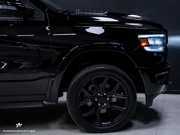 Dodge RAM 1500 13 of 30