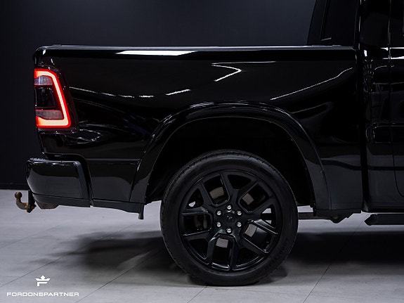 Dodge RAM 1500 12 of 30