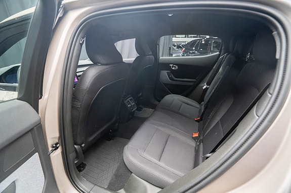 Polestar 2 20 of 24
