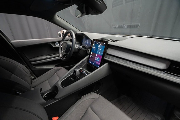 Polestar 2 13 of 24
