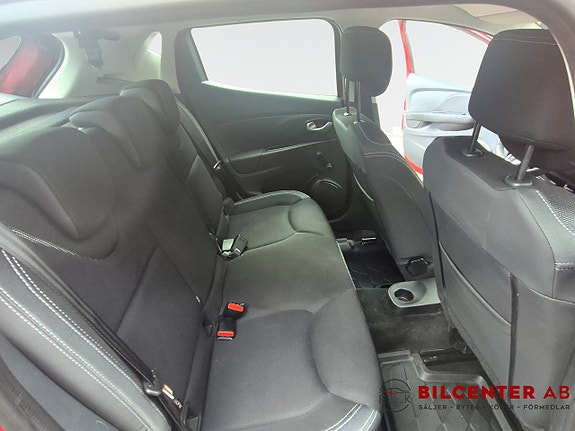 Renault Clio 15 of 17