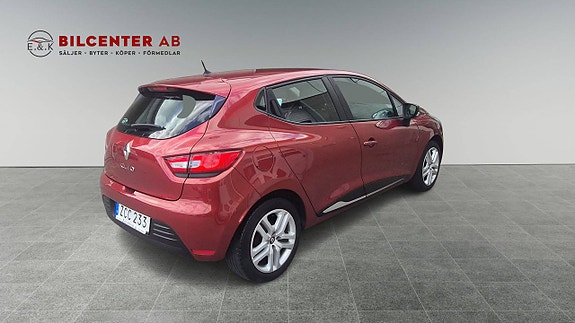 Renault Clio 6 of 17