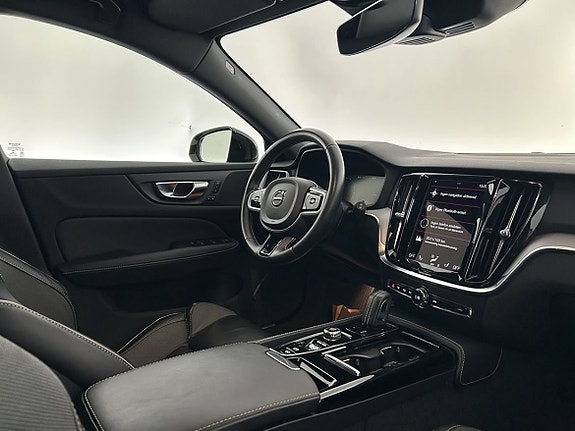Volvo V60 18 of 26