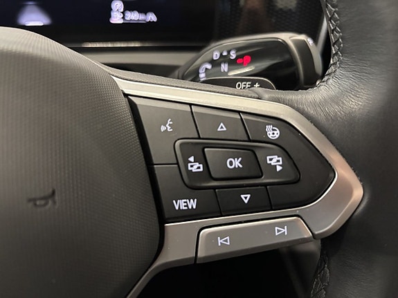 Volkswagen Tiguan 16 of 24