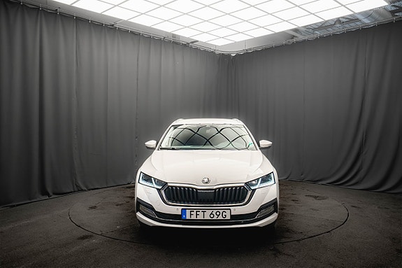 Skoda Octavia 3 of 22