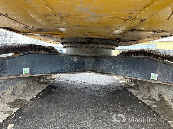 Grävmaskin Komatsu PC240LC med grävsystem 16 of 27